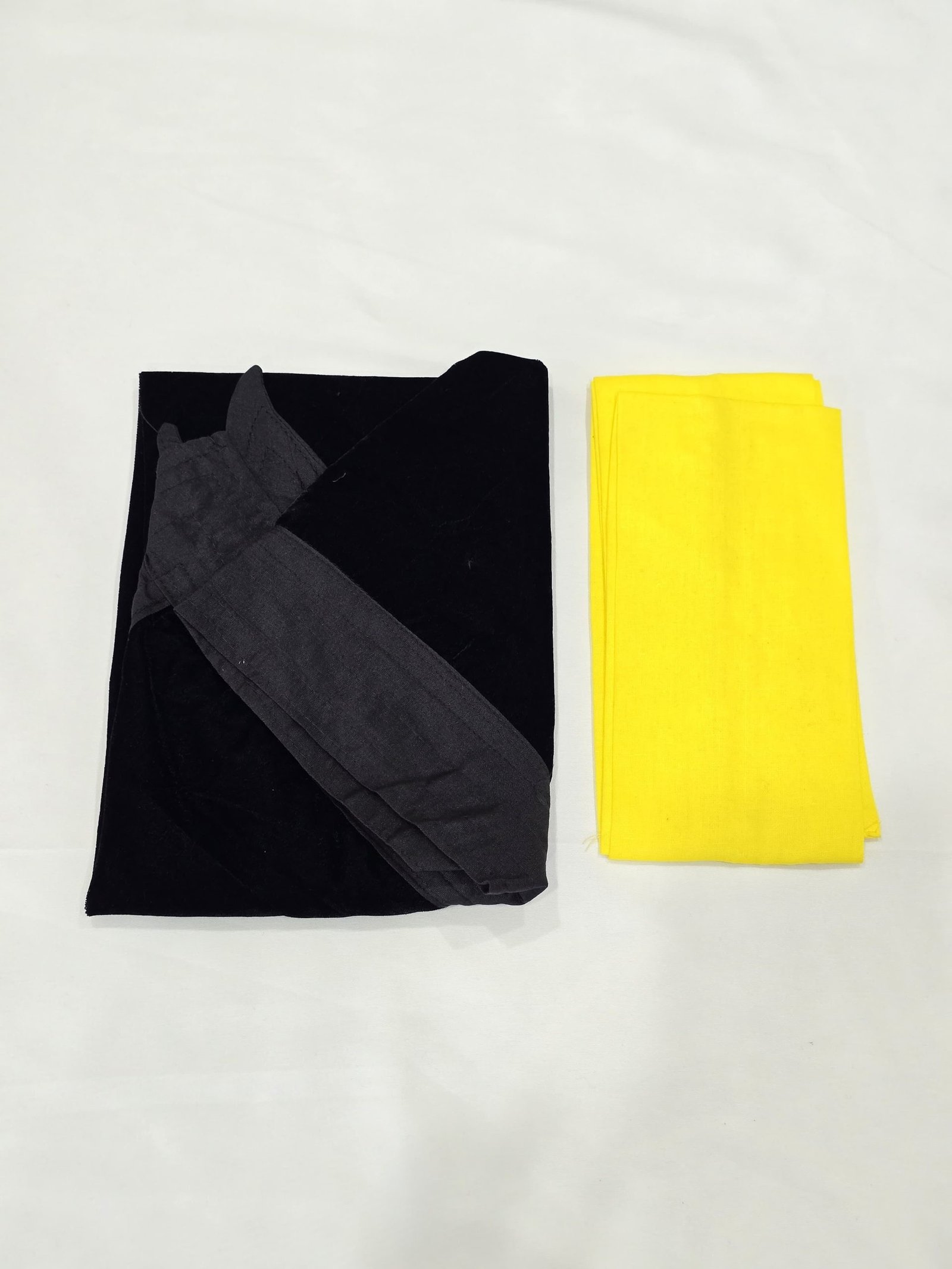 Mugiya Lungi (Gurung Set)